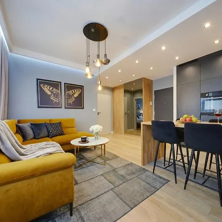 Chic - Center - Luxury And - S59 Апартаменты