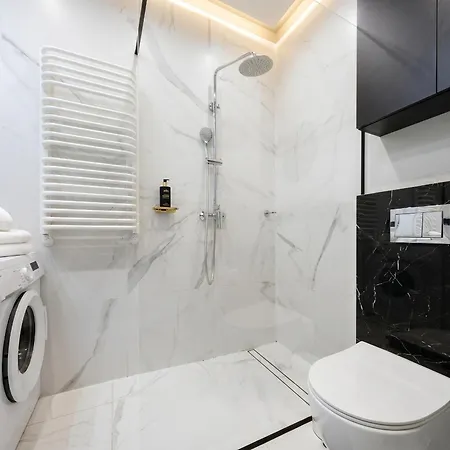 Апартаменты Chic - Center - Luxury And - S59 *